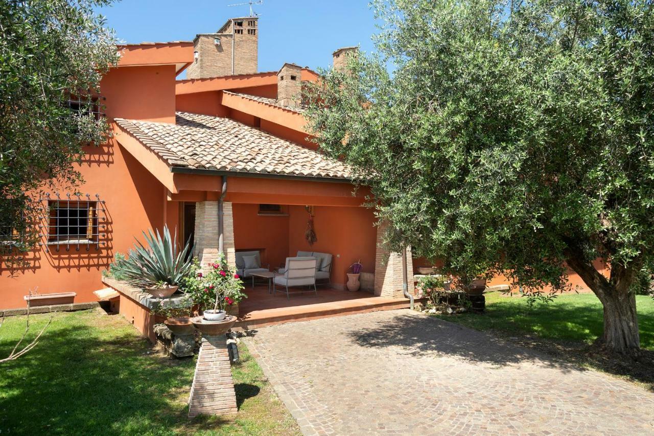 Villa In Via Della Marcigliana Casale Torre San Giovanni المظهر الخارجي الصورة